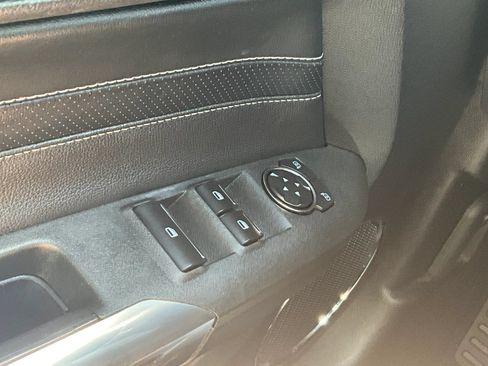 Used 2019 Ford Mustang GT Premium w/ Equipment Group 401A RWD image 18
