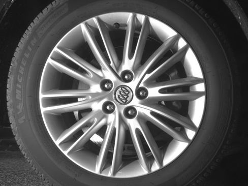 Used 2018 Buick Envision Preferred FWD image 9