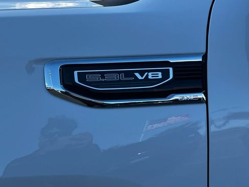 Used 2024 GMC Sierra 1500 SLT image 26