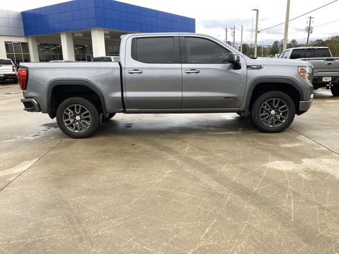 Used 2021 GMC Sierra 1500 AT4 w/ AT4 Value Package image 5