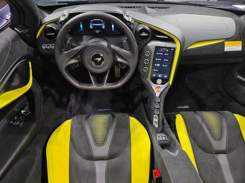 New 2027 McLaren 750S Spider RWD image 8