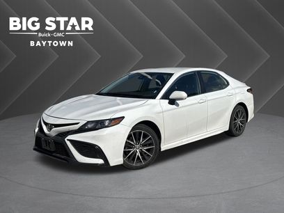 Used 2024 Toyota Camry SE