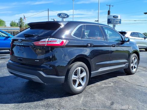 Used 2024 Ford Edge SEL w/ Convenience Package AWD/4WD image 3