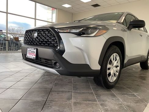 Used 2023 Toyota Corolla Cross L image 14