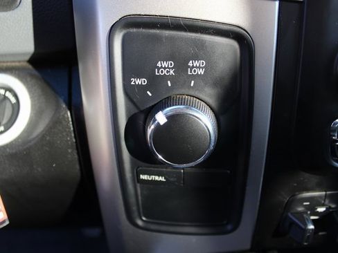 Used 2018 RAM 2500 Big Horn image 15