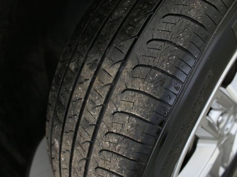 Used 2023 Hyundai Kona SE image 35