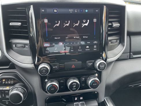 Certified 2022 RAM 1500 Big Horn image 18