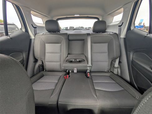 Used 2024 GMC Terrain SLE image 12