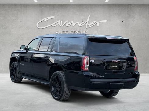 Used 2019 GMC Yukon XL SLT w/ Graphite Performance Edition AWD/4WD image 14