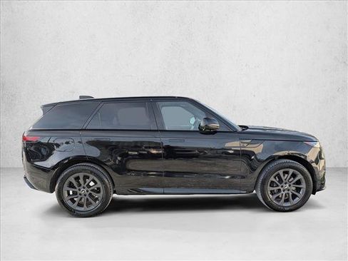 Used 2024 Land Rover Range Rover Sport Dynamic SE image 4