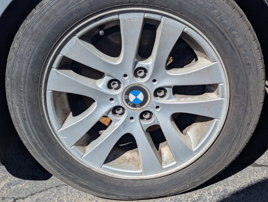 Used 2006 BMW 325i Sedan RWD image 11