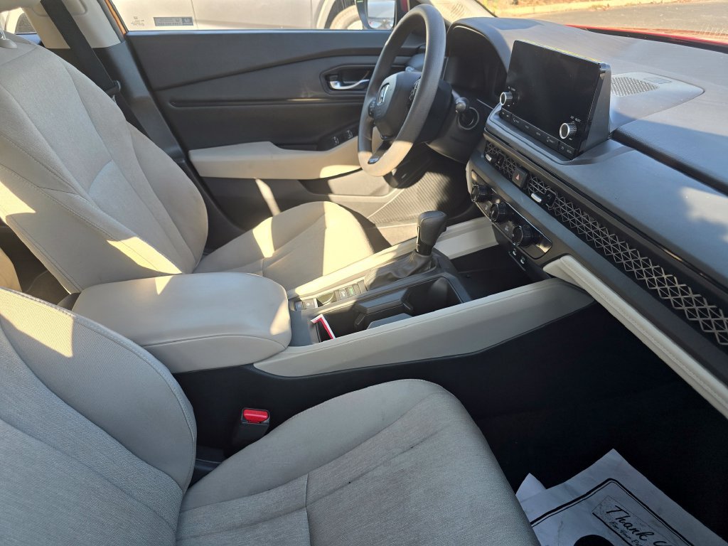 Used 2024 Honda Accord EX image 12