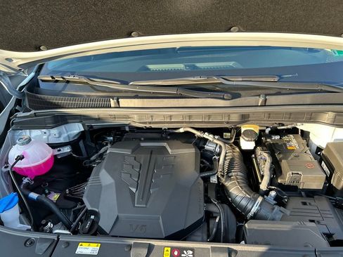 New 2026 Kia Carnival SX image 33