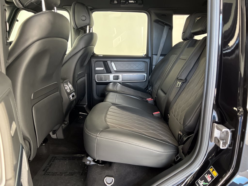 Used 2024 Mercedes-Benz G 550 image 27