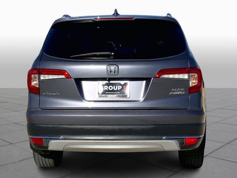 Used 2019 Honda Pilot Elite image 4