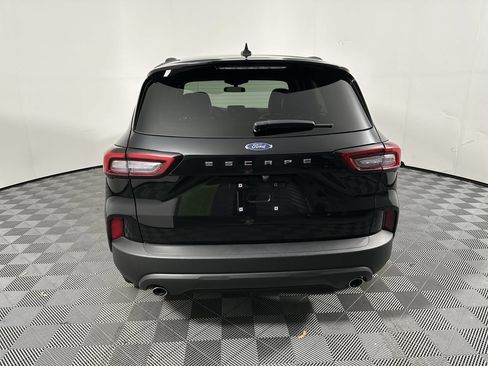 Used 2025 Ford Escape ST-Line FWD image 21