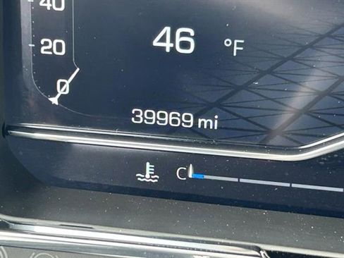 Used 2025 GMC Sierra 1500 SLT image 17