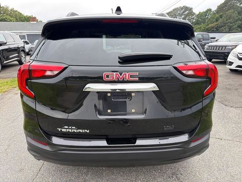Used 2018 GMC Terrain SLE w/ Driver Convenience Package FWD image 9