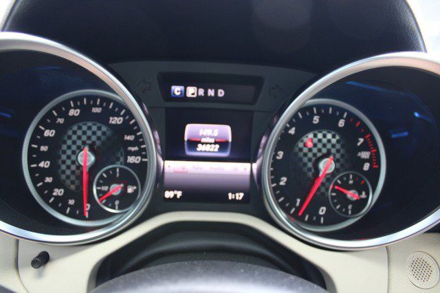 Used 2017 Mercedes-Benz SLC 300 w/ Premium 1 Package image 27