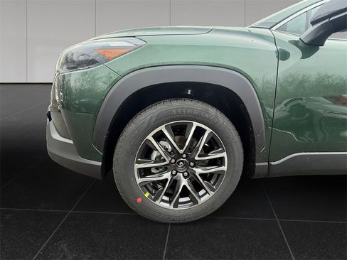 New 2026 Toyota Corolla Cross XLE w/ Convenience Package image 9