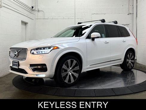 Used 2023 Volvo XC90 B6 Ultimate image 4