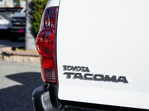 Used 2012 Toyota Tacoma 2WD Regular Cab image 34