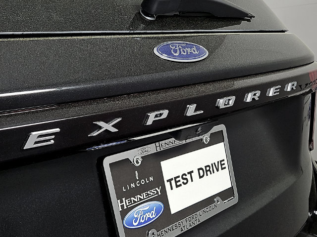 Used 2026 Ford Explorer Active w/ Active Comfort Package RWD image 24