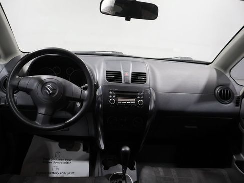 Used 2010 Suzuki SX4 AWD Hatchback image 13