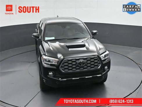 Used 2023 Toyota Tacoma TRD Sport image 43