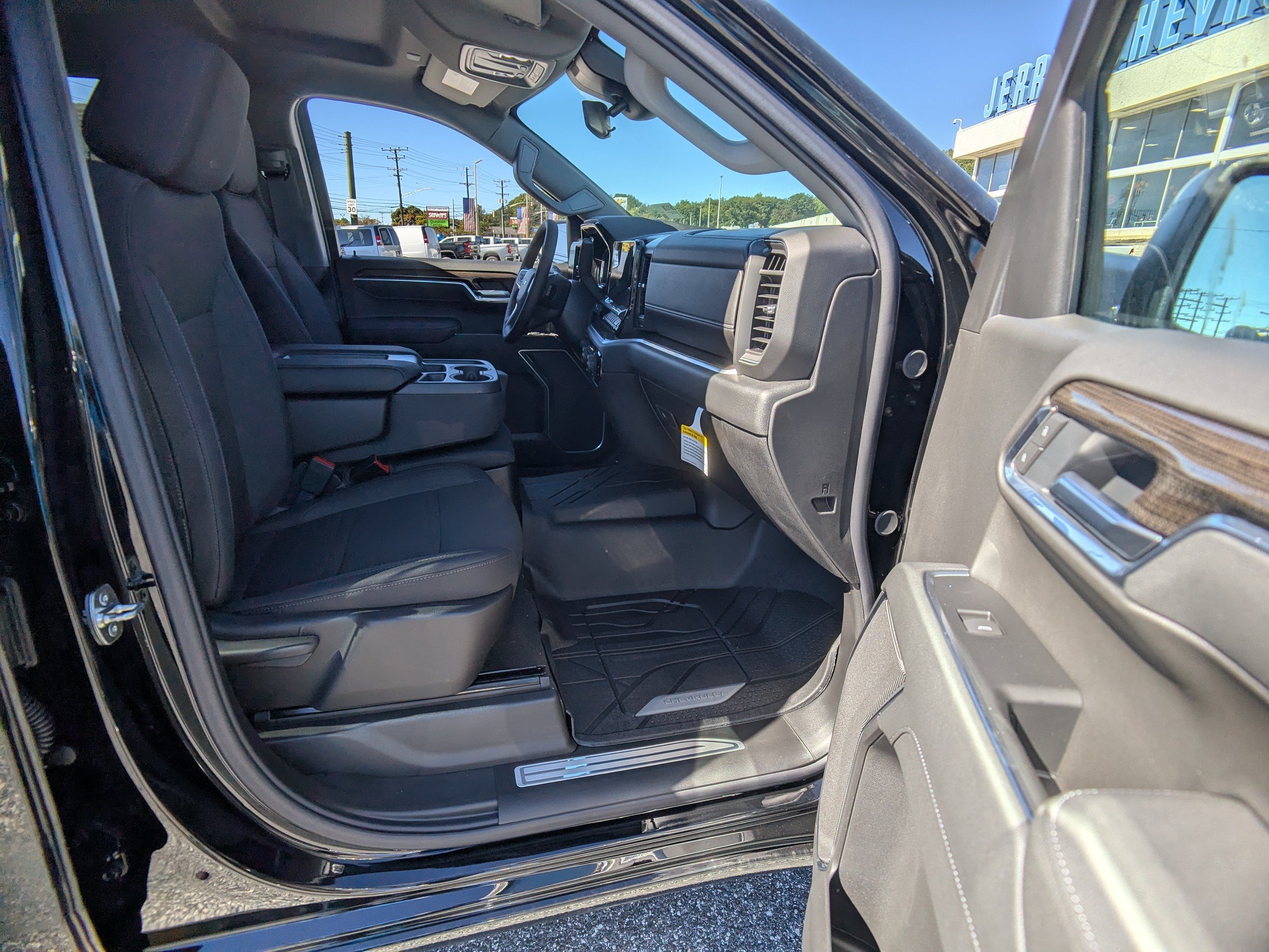 New 2026 Chevrolet Silverado 1500 RST AWD/4WD image 10