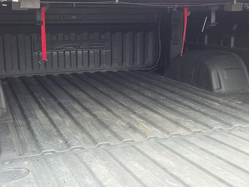 Used 2023 Chevrolet Silverado 1500 ZR2 image 22