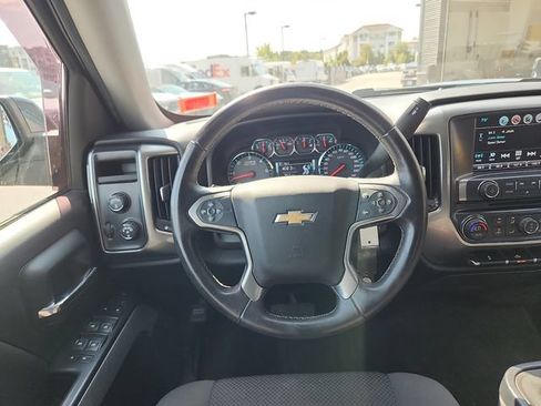 Used 2018 Chevrolet Silverado 1500 LT w/ All Star Edition AWD/4WD image 9