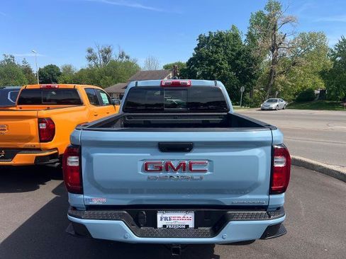 Used 2026 GMC Canyon Denali AWD/4WD image 4