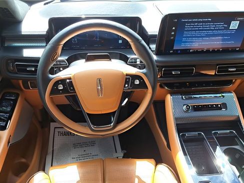 Used 2025 Lincoln Aviator Black Label w/ Jet Appearance Package image 15