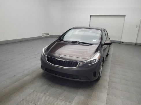 Used 2018 Kia Forte LX image 15