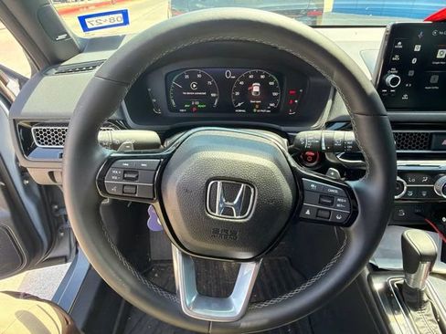 Certified 2025 Honda Civic Sport Touring image 17
