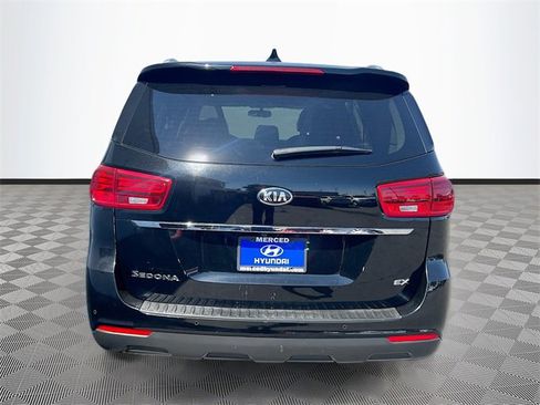 Used 2021 Kia Sedona EX image 6
