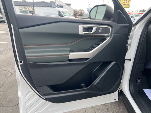 Used 2023 Ford Explorer Timberline image 11