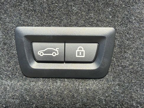 Used 2022 BMW M3 Competition w/ Executive Package image 13