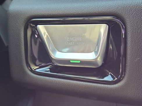 New 2026 GMC Yukon XL Denali w/ LPO, Floor Liner Package image 30