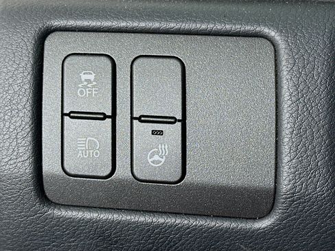 Used 2016 Lexus GS 350 F Sport w/ F Sport Package image 17