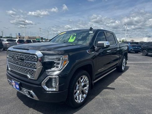 Used 2019 GMC Sierra 1500 Denali w/ Denali Ultimate Package AWD/4WD image 3