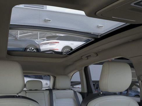 New 2026 Lincoln Nautilus Reserve image 22