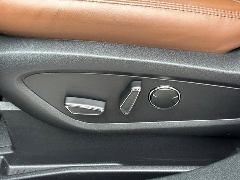 Certified 2023 Lincoln Nautilus Reserve w/ Equipment Group 201A image 15