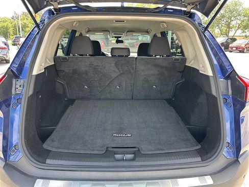 Certified 2023 Nissan Rogue SV image 51
