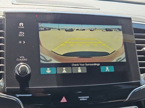 Used 2024 Honda Passport Black Edition image 14