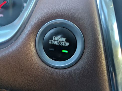 Used 2018 Chevrolet Traverse High Country image 16