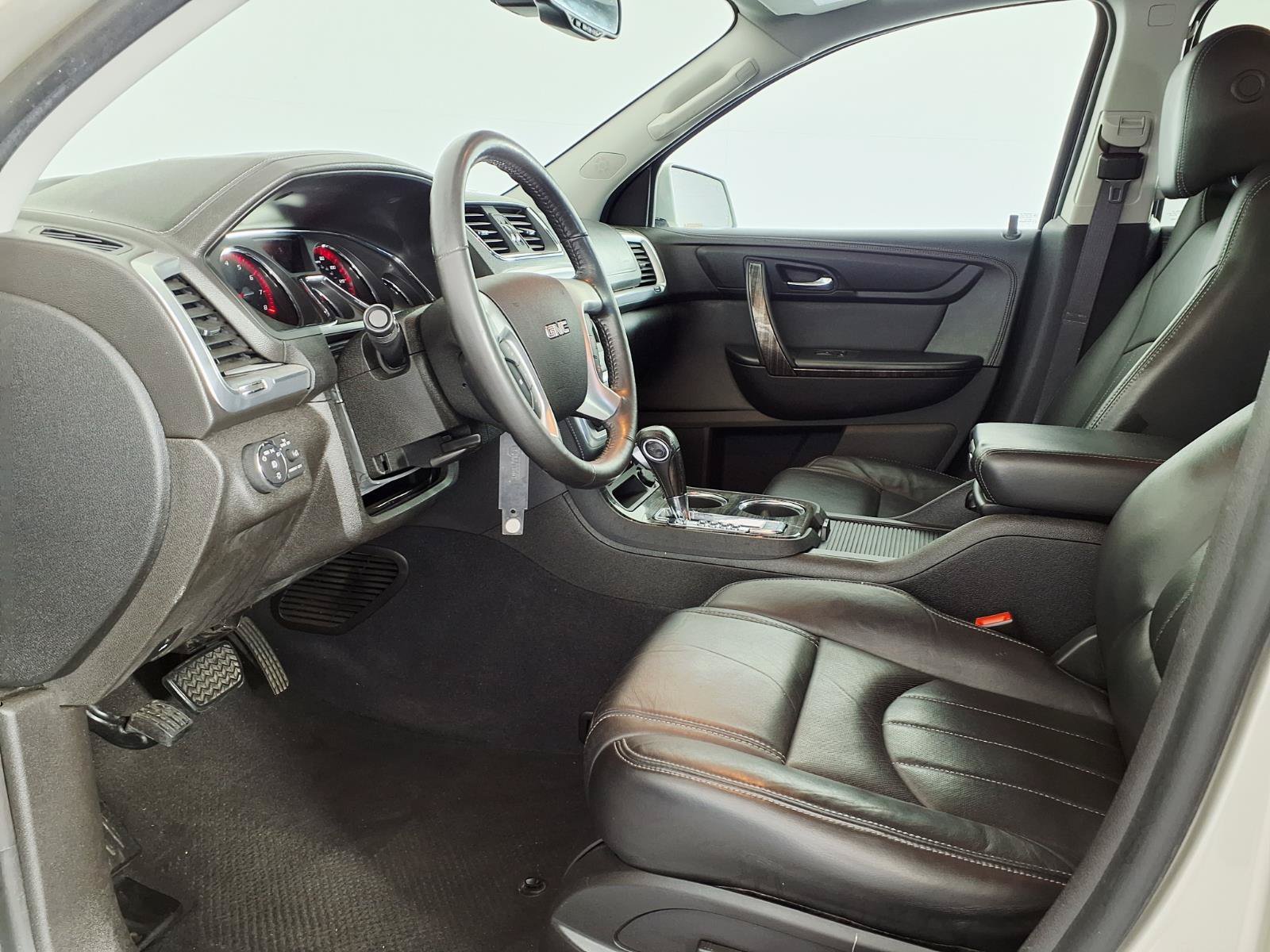 Used 2014 GMC Acadia SLT w/ Technology Package AWD/4WD image 12