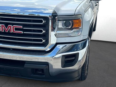 Used 2016 GMC Sierra 2500 4x4 Crew Cab w/ Sierra Convenience Package image 9