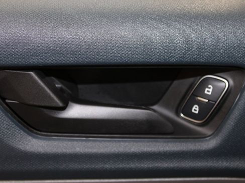 Certified 2025 Ford Maverick XLT w/ XLT Luxury Package image 21